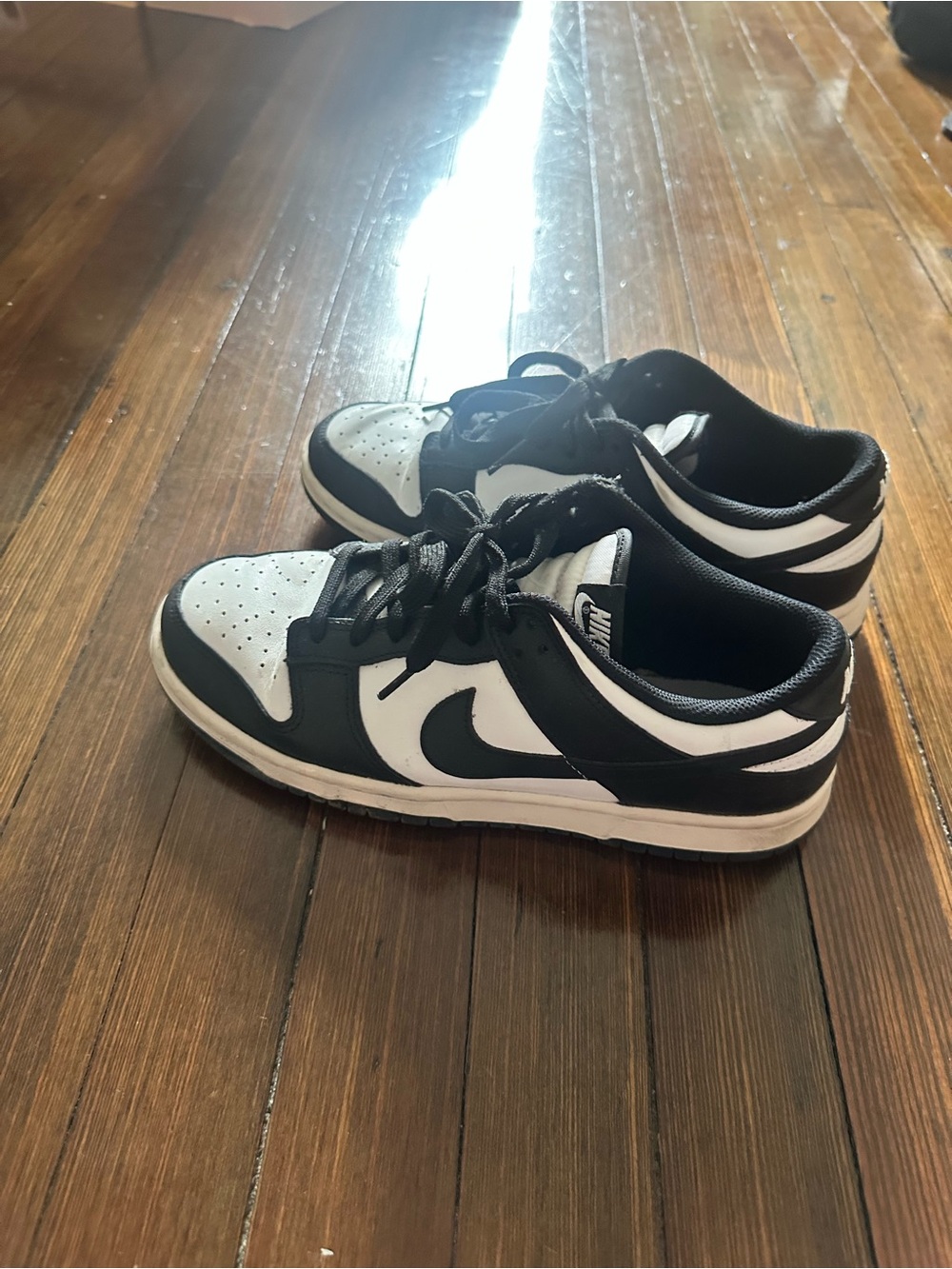 Nike Black & White panda Low-Top Sneakers - size 9.5 women’s